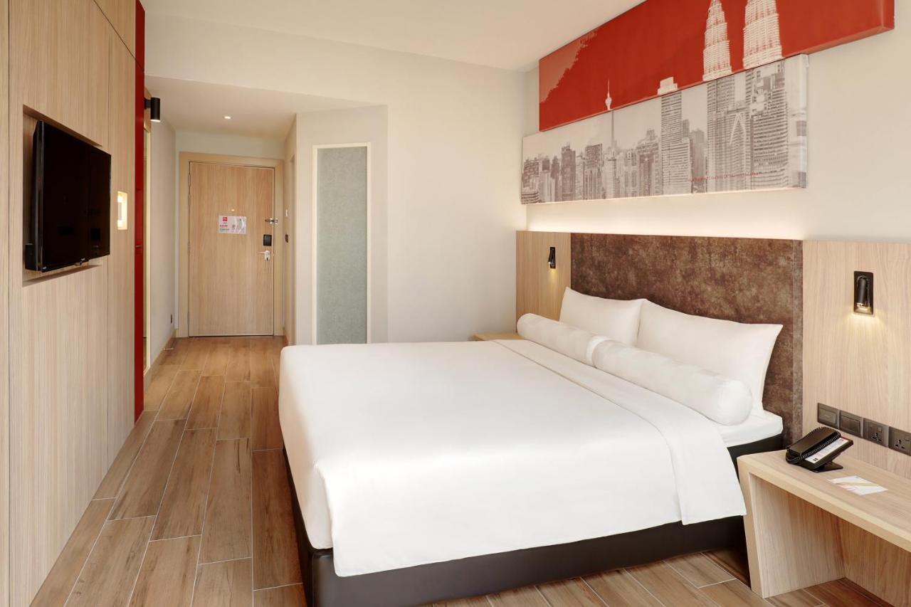 Standard Queen Room - High Floor,1283052853:JPEG